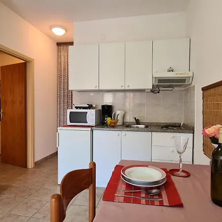Ruzica 743 Apartment