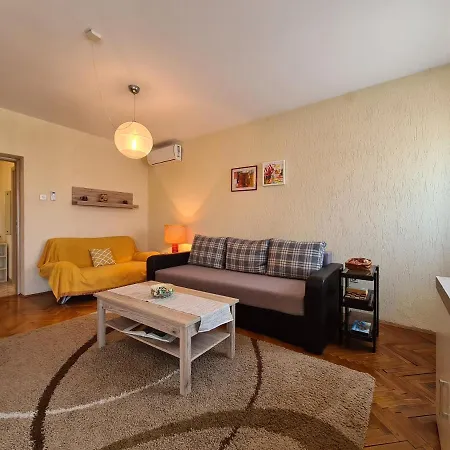 Ruzica 743 Apartment *